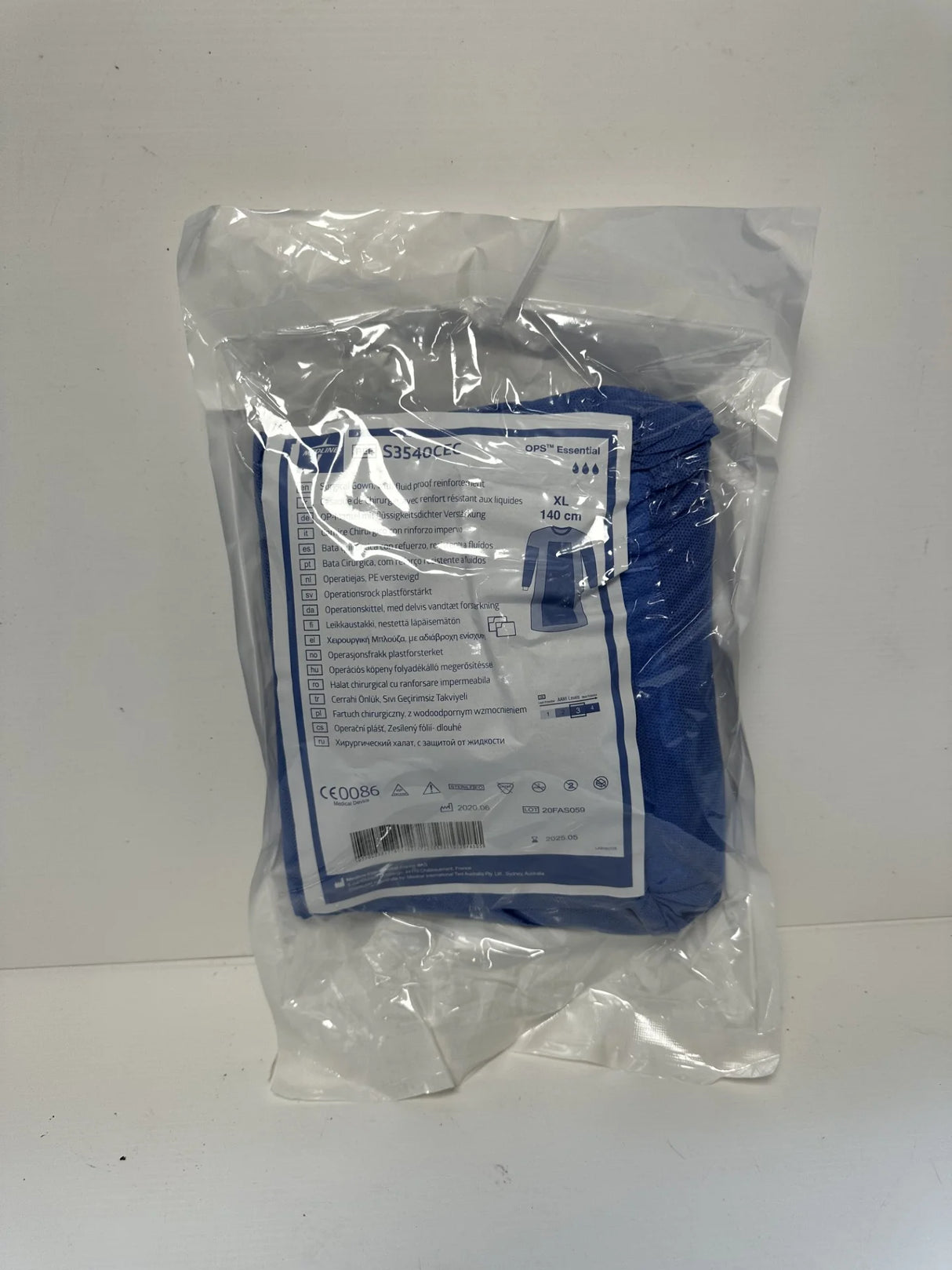 Medline Sterile Reinforced Surgical Gown XL - Box of 28